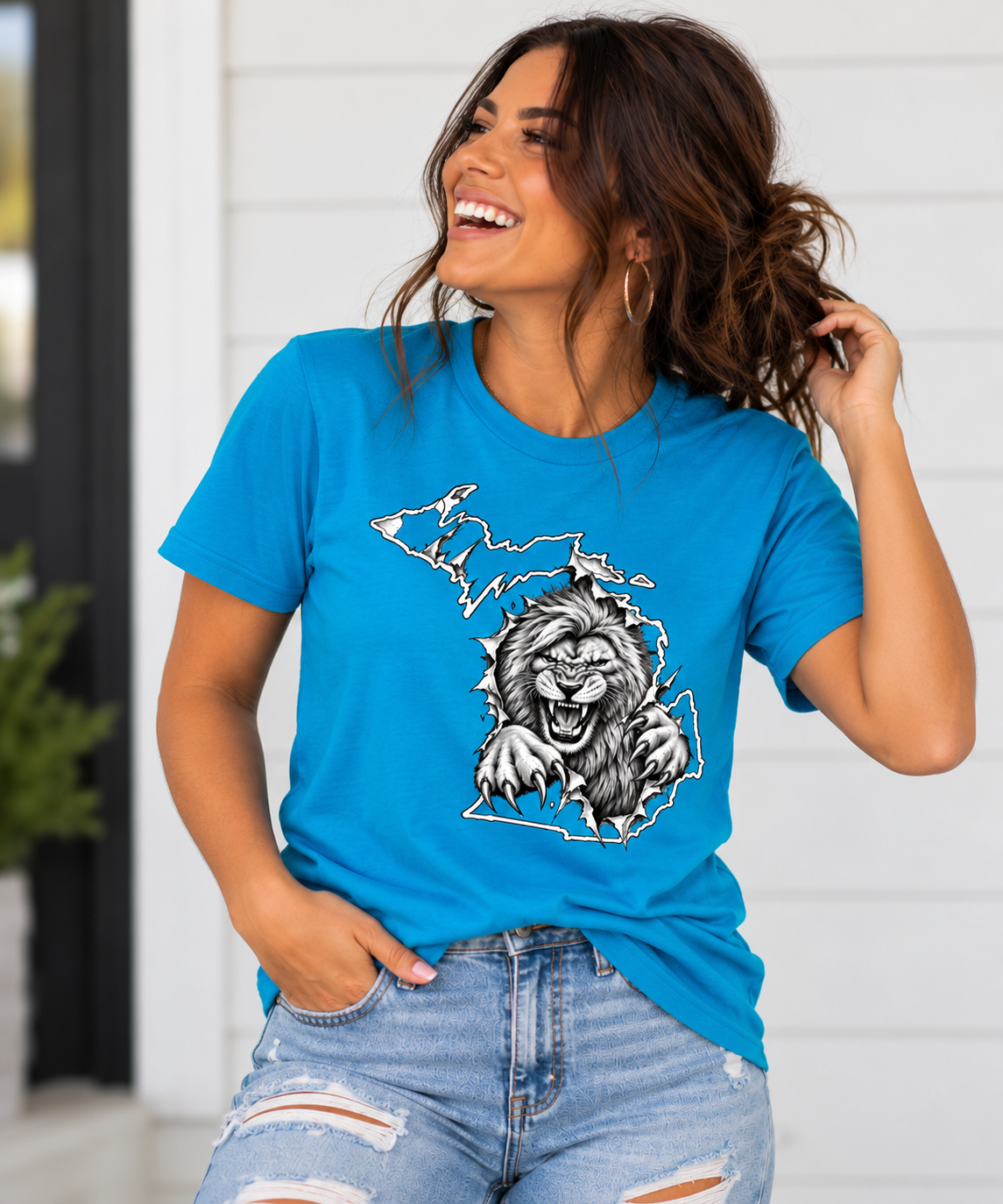 T-Shirt: Michigan Map Lion (Sapphire)
