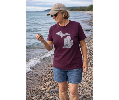T-Shirt: Michigan Map Petoskey (Plumb)