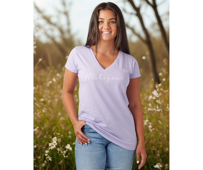 V-Neck: V5A - Michigan Script (Orchid)
