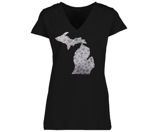 T-Shirt: Michigan Map Petoskey Stone
